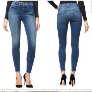 GOOD AMERICAN FRAYED RAW HEM SKINNY JEANS SIZE 14 NWOT